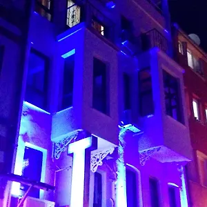 buradan rezervasyon yapın