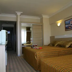 3* Otel Olivera
